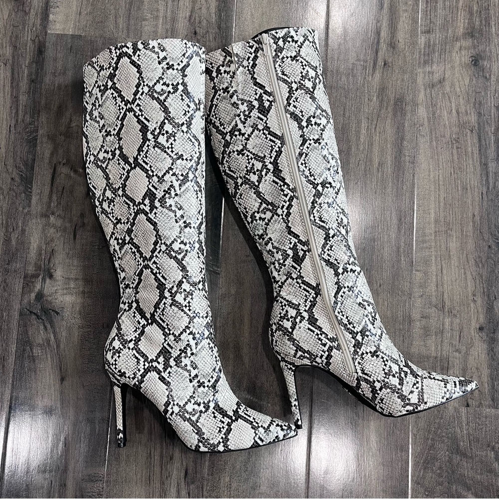 Thalia Sodi Rajel faux snakeskin tall boot NWOT